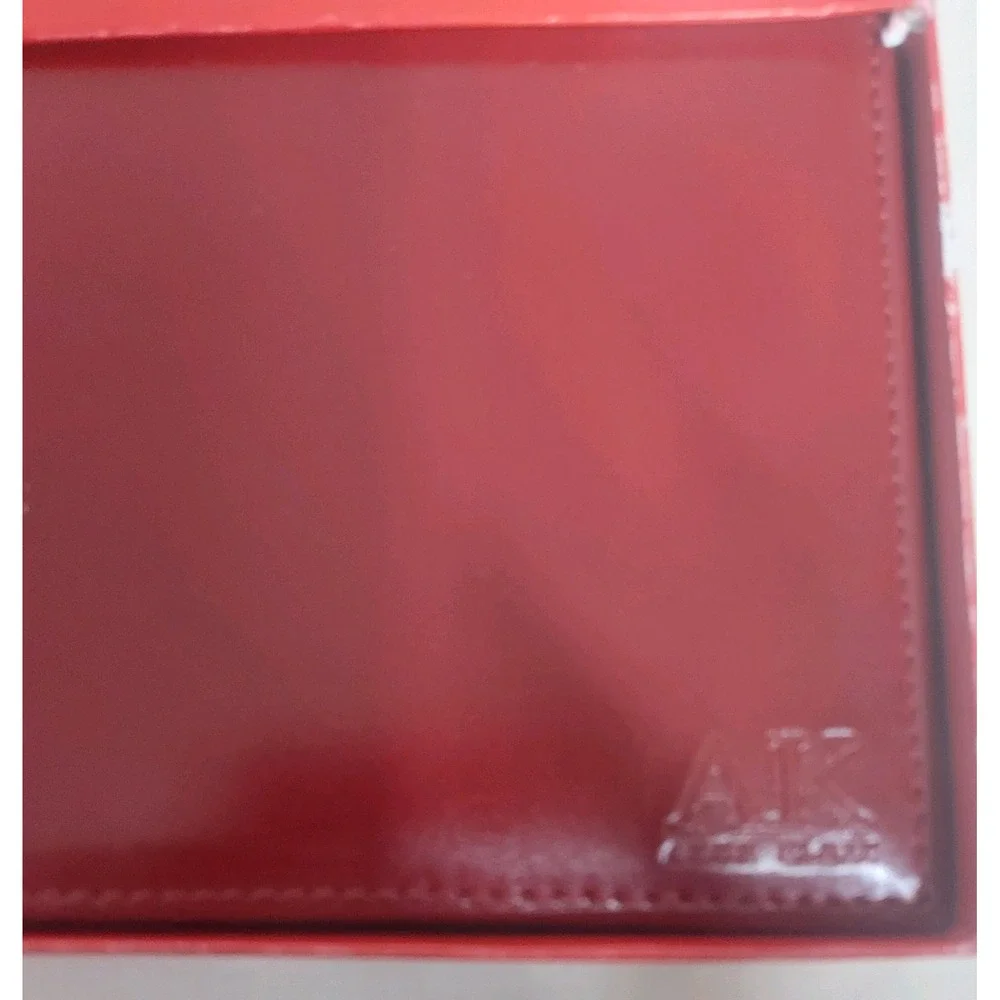 ANNE KLEIN RED/WINE Color Photo Book NWT‎